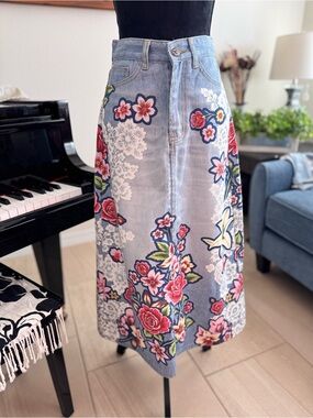 Floral Embroidered Denim Midi Skirt in Light Blue